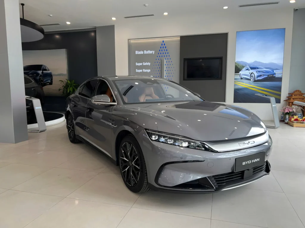 BYD Han - chiếc sedan sang trọng đẳng cấp và mạnh mẽ, được nhập khẩu nguyên chiếc từ Trung Quốc