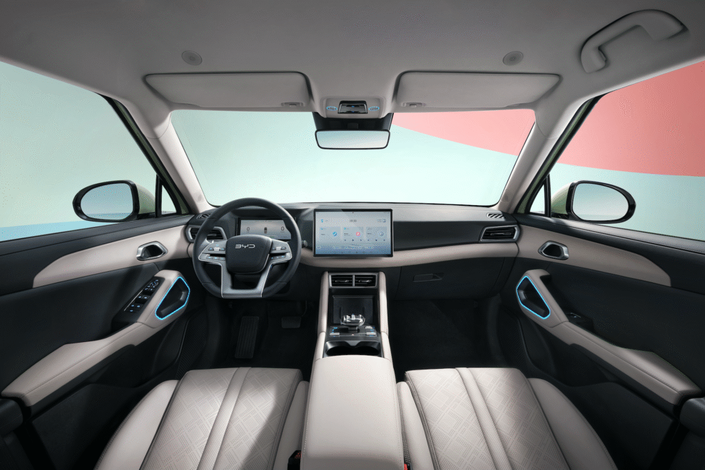 Nội thất BYD Atto 2